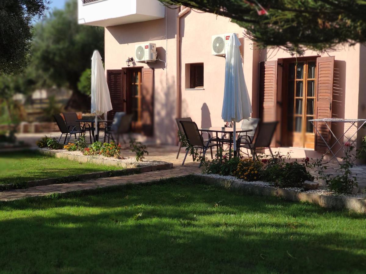 Sivotahomes-Country Buitenkant foto